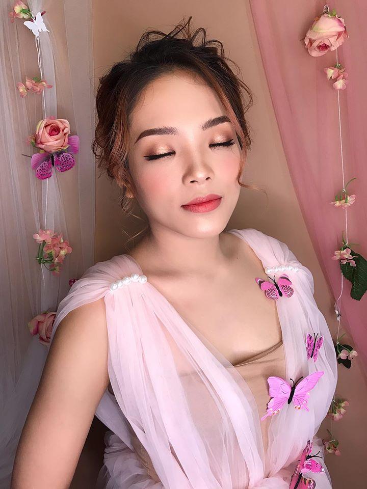 Anne Makeup