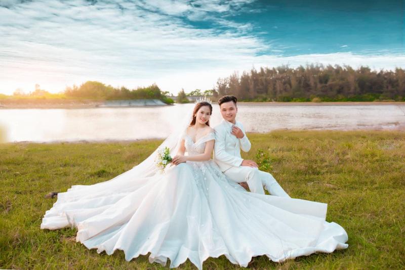 Áo cưới Đàm Thắm