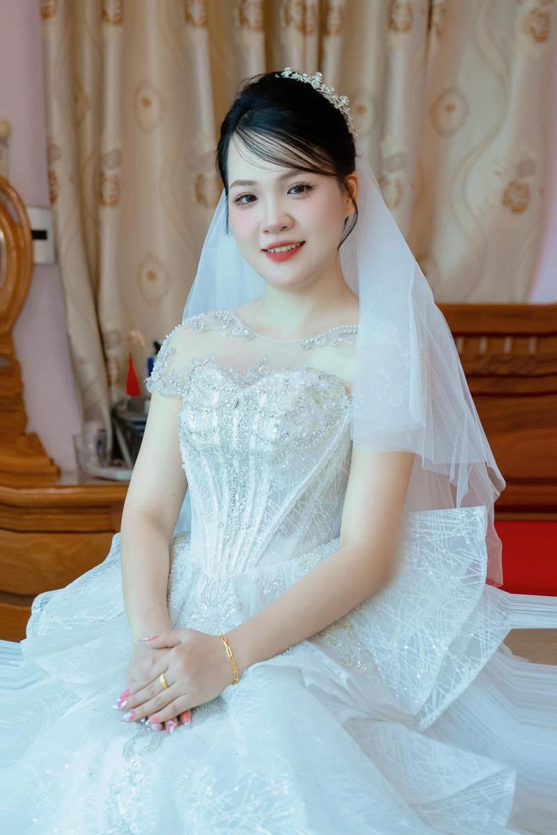 Áo cưới Dũng Thu