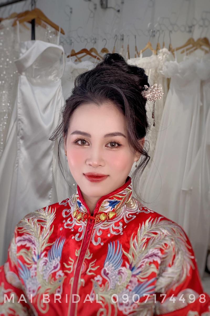 Áo Cưới Heo Mắt Hí