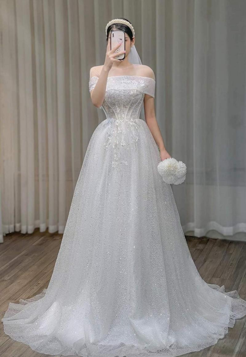 Áo cưới Heo Mắt Hí