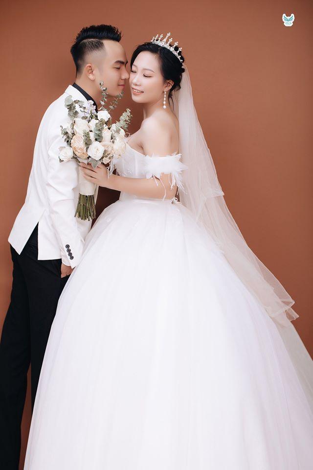 Áo cưới Julia