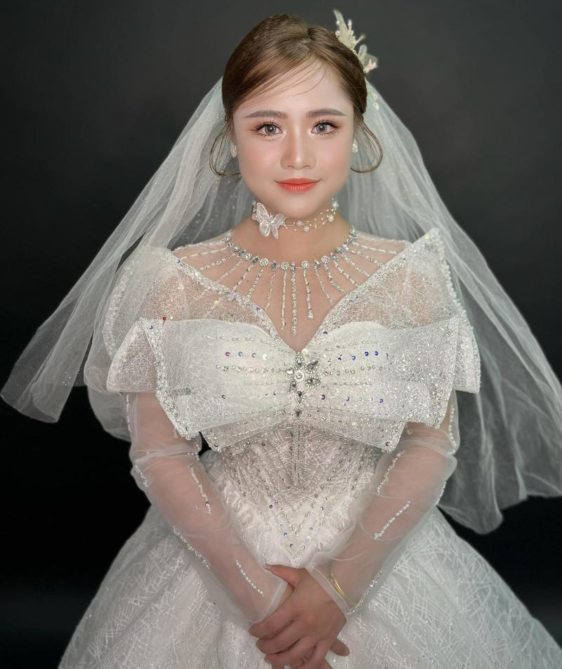 Áo Cưới Moza Đăkmil