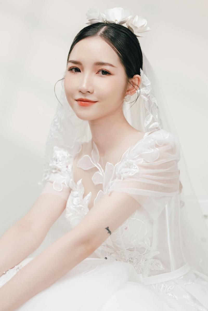 Áo cưới Ngọc Cần