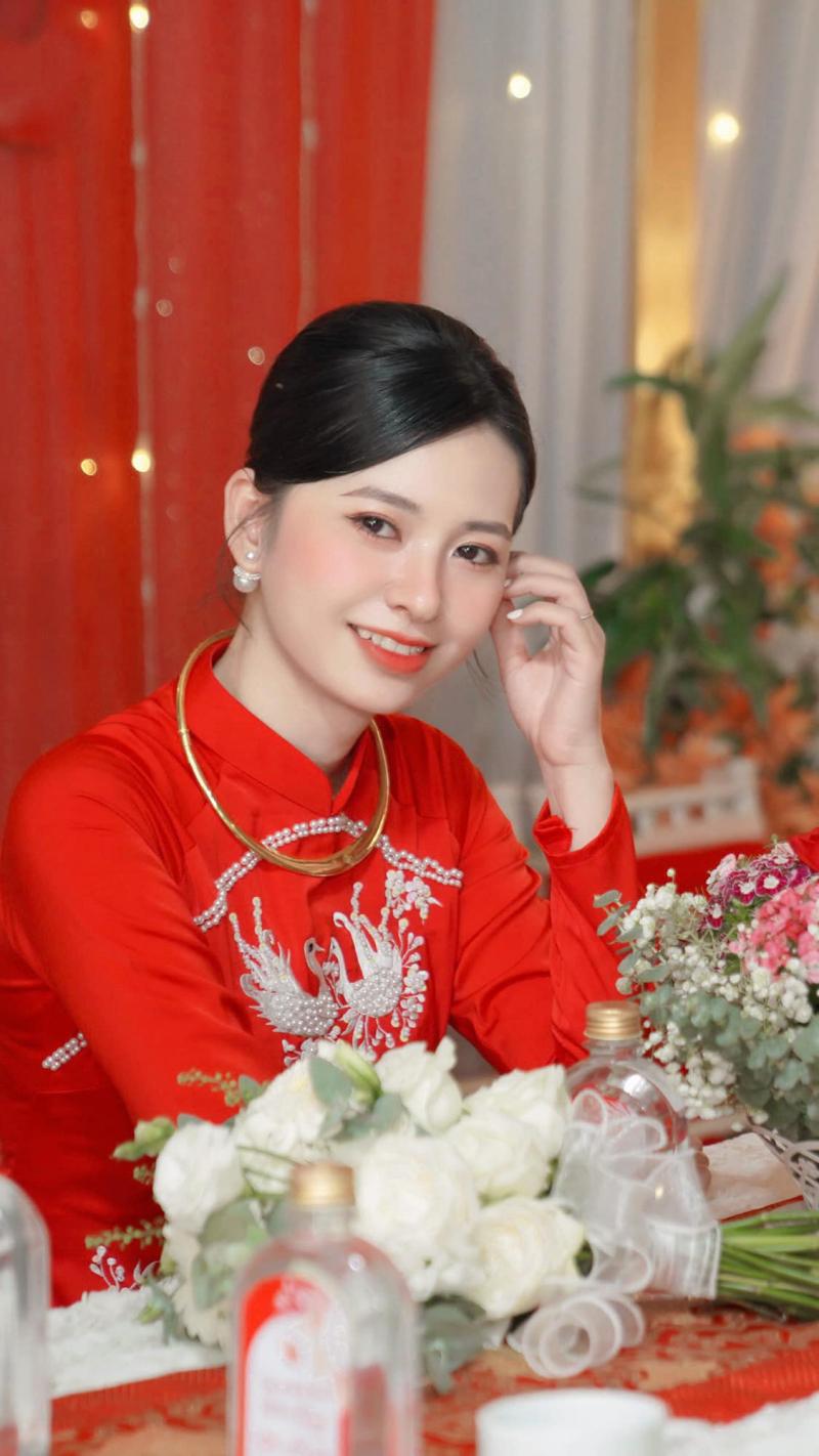 Áo cưới Quỳnh Trần