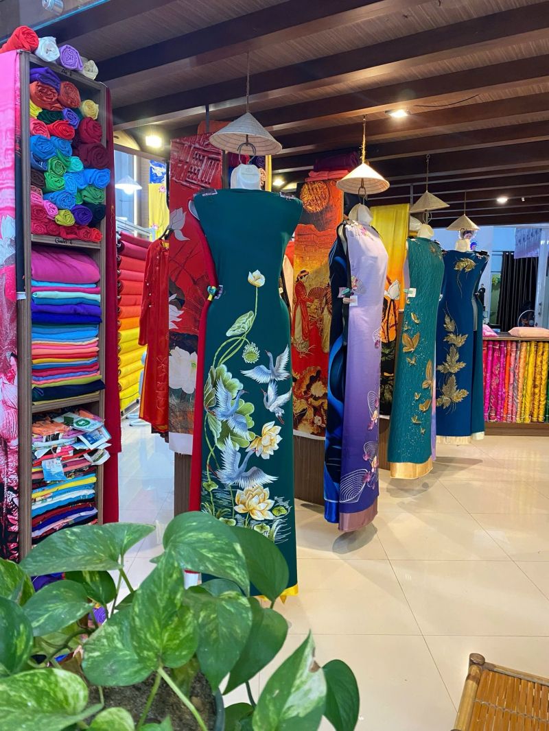 Áo Dài Huế Bích Thuỷ