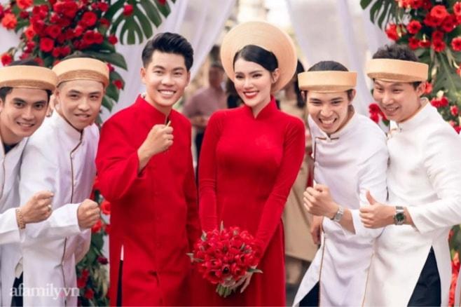 Áo Dài Minh Đức