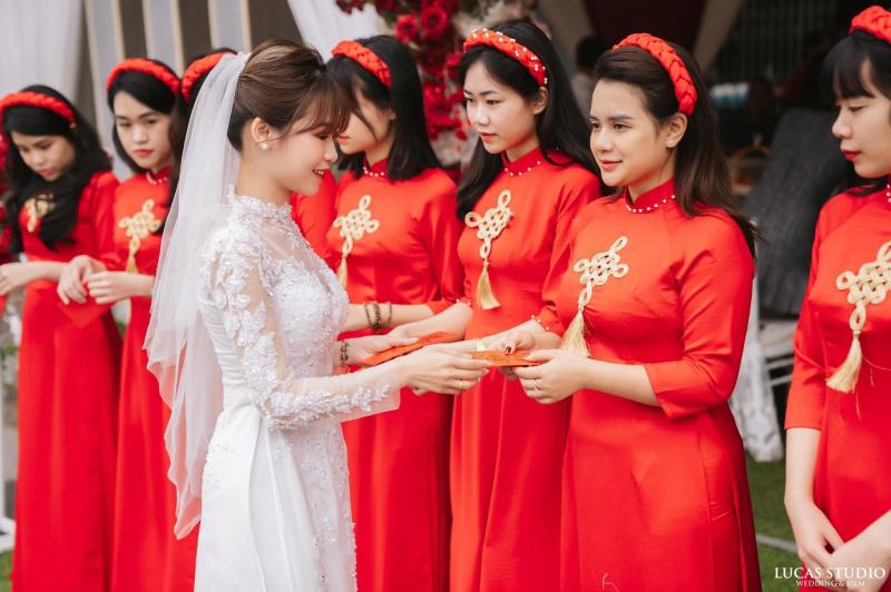 Áo dài Ruby