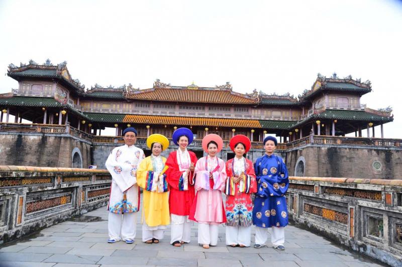 Áo Dài Trâm Anh Huế