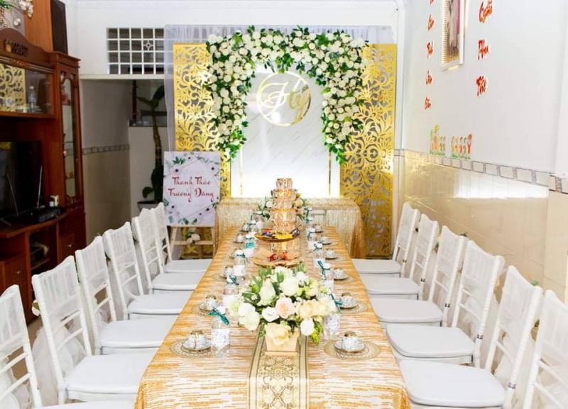Áo dài Xì Tin - Dịch vụ trang trí cưới hỏi