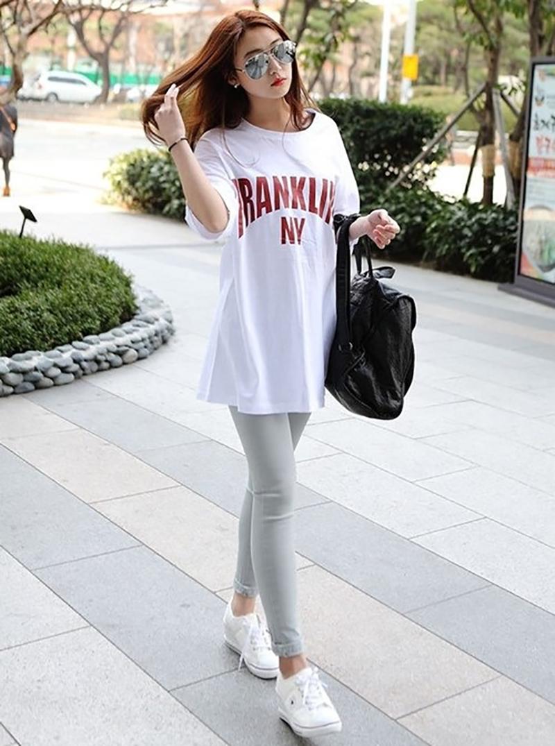 Quần leggin đã không còn xa lạ với bất kì cô gái nào.