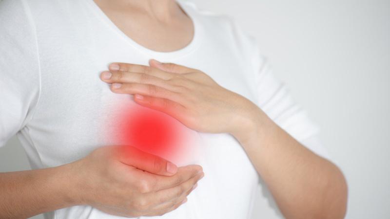 Áp xe vú có nguy hiểm không?