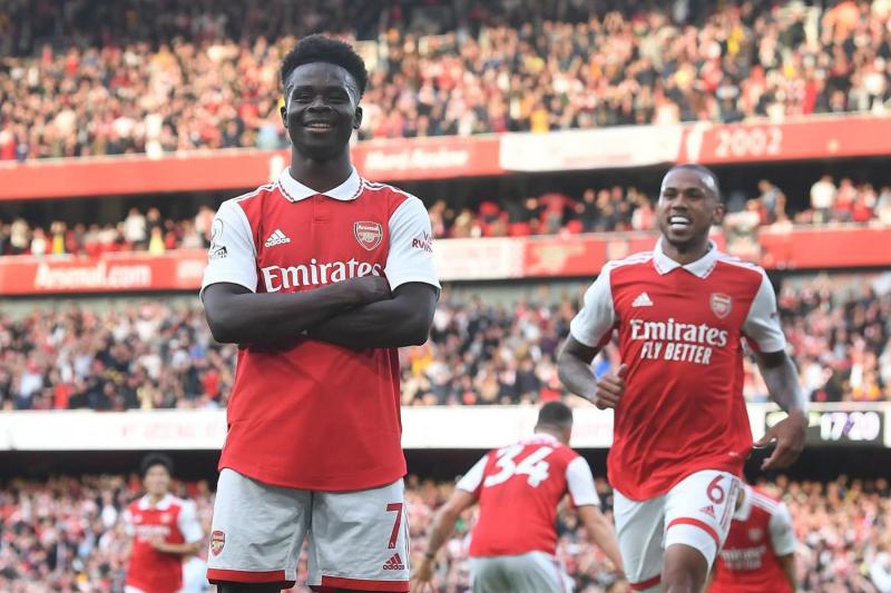 Arsenal (bộ sân nhà)