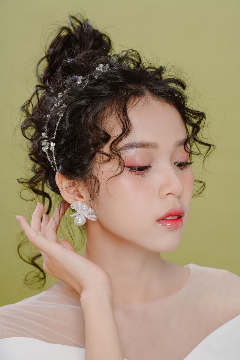 Art Era Nguyễn Thủy