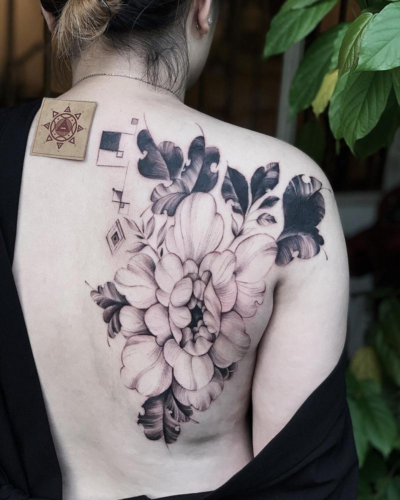 B Design and Tattoo