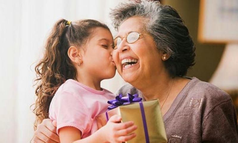 Bà là người tuyệt vời nhất.