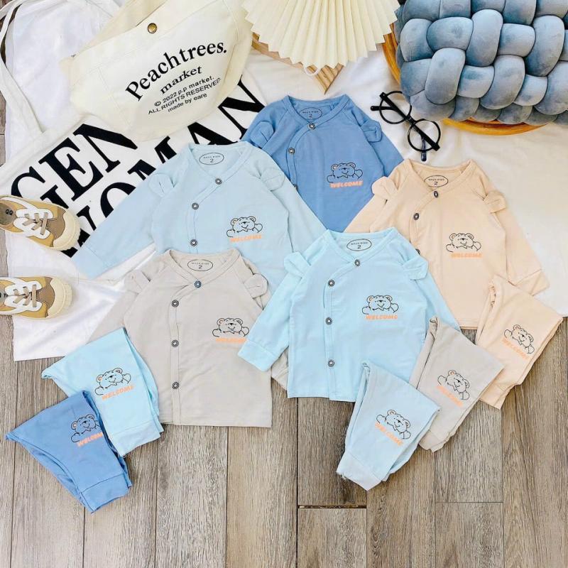 Đồ ăn cho bé ở Baby House