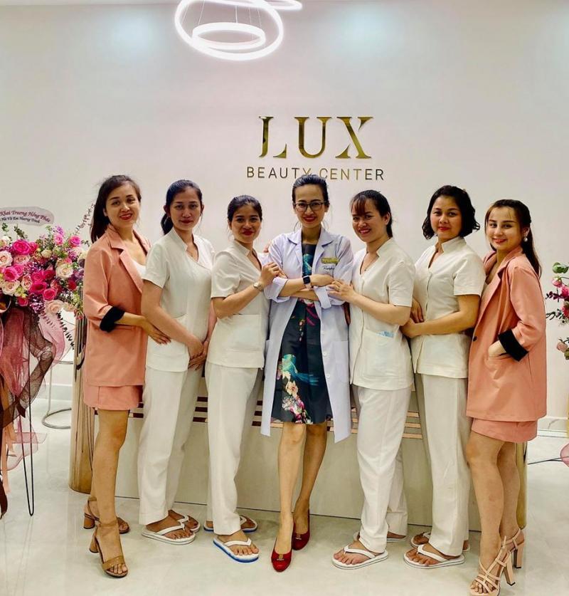 Bác sĩ Tô Lan Phương (Phòng khám Da liễu Lux Beauty Center)