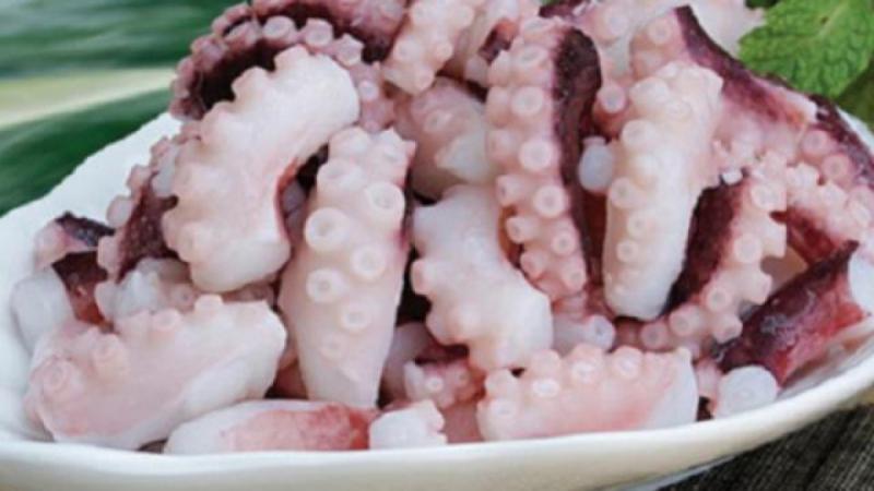 Bạch tuộc hấp xì dầu