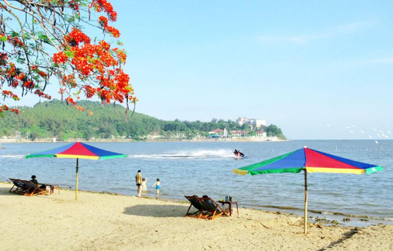 Bãi biển Đồ Sơn