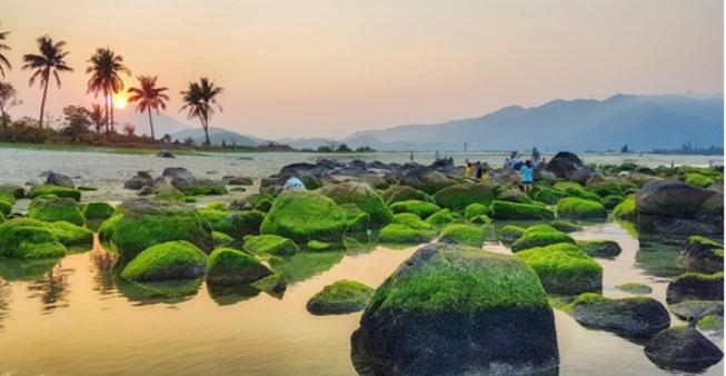 Vẻ đẹp hoang sơ của Nam Ô