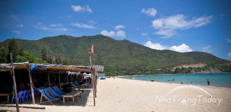 Bãi Dài mang vẻ đẹp hoang sơ, yên bình