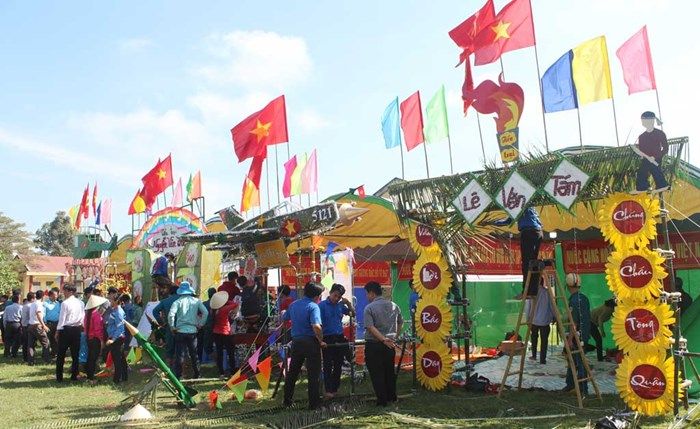 Bài phát biểu khai mạc hội trại 26/3 (số 6)