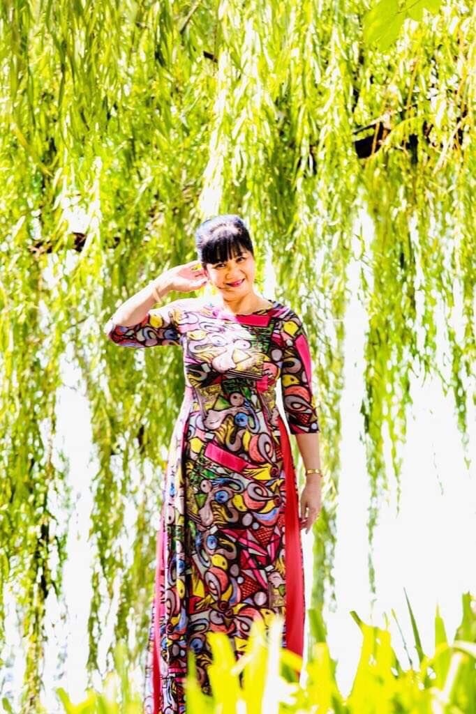 Ảnh chân dung nhà thơ Lan Thanh