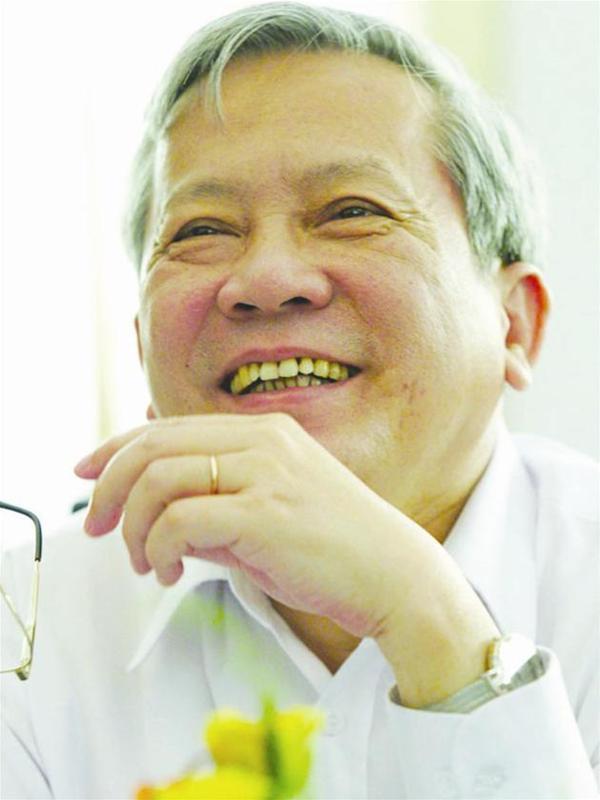 Nhà thơ Nguyễn Khoa Điềm