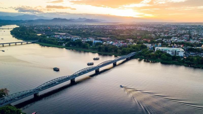 Bài tóm tắt: Ai đã đặt tên cho dòng sông