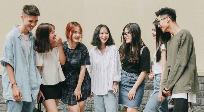 Bài văn nghị luận về trang phục của giới trẻ hiện nay số 5