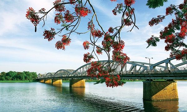 Bài văn phân tích tác phẩm 