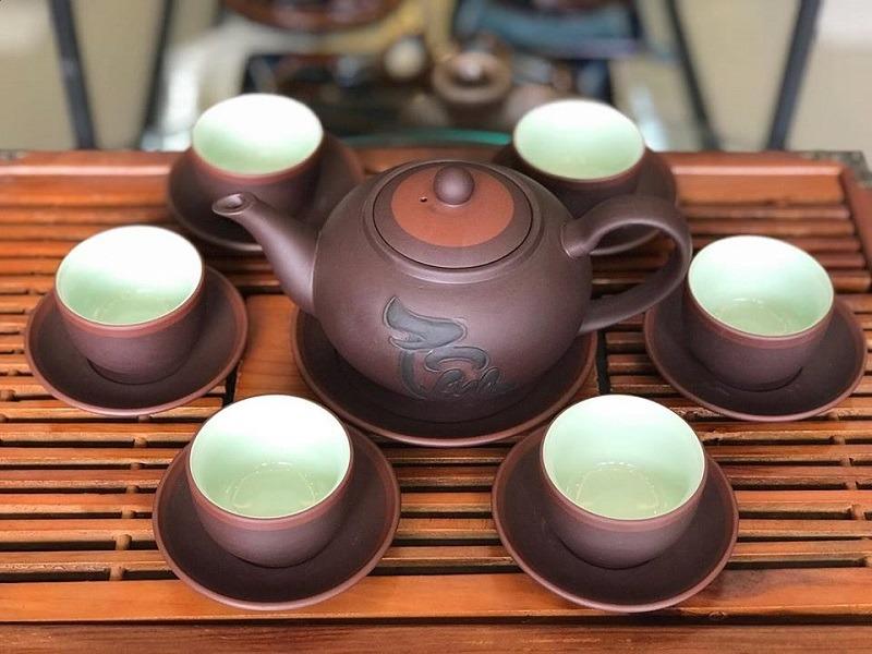 Bài văn tả bộ ấm chén số 9