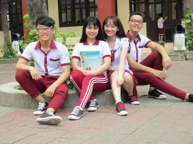 Đồng phục học sinh