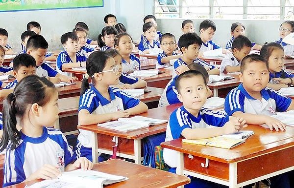 Áo đồng phục mùa hè