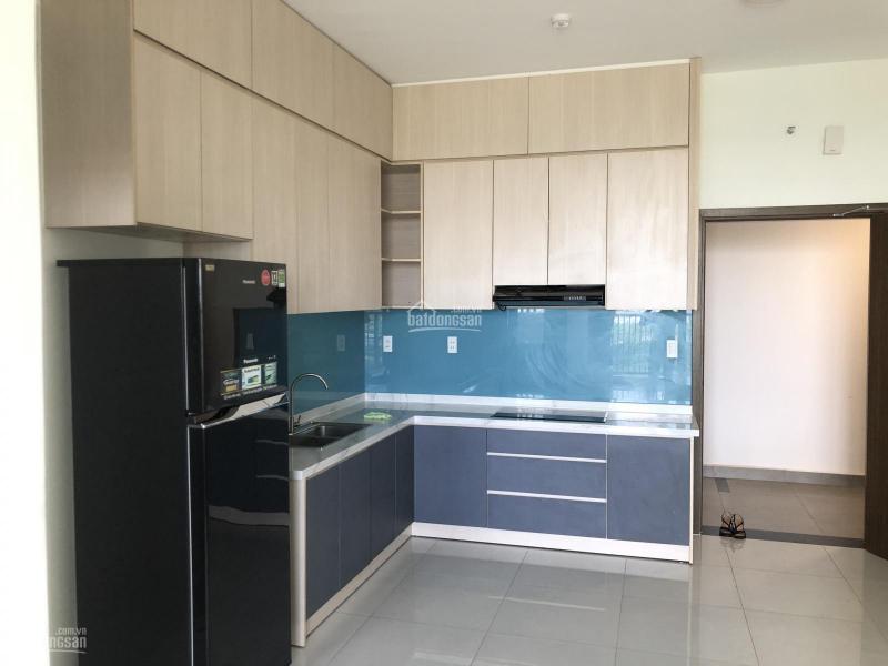 Trong nhịp sống hiện nay, tủ lạnh góp vai trò tích cực giúp con người tiết kiệm thời gian đi chợ hàng ngày mà vẫn có đủ thức ăn tươi ngon, hợp vệ sinh.