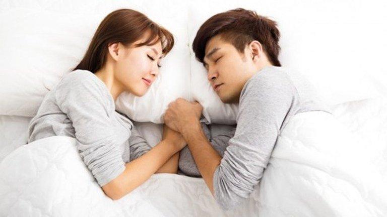 Bạn bị kích thích tình dục tự phát