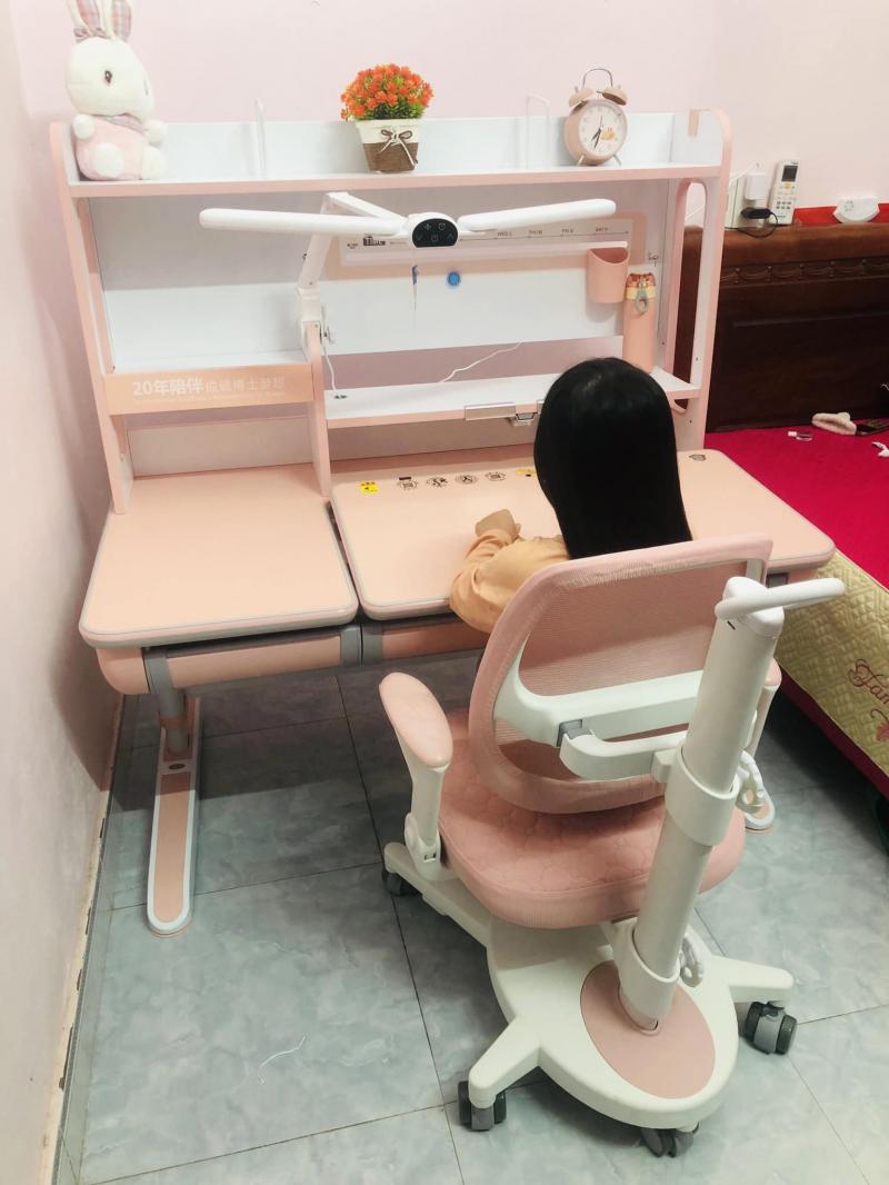 Bàn học thông minh BSUC Hưng Yên