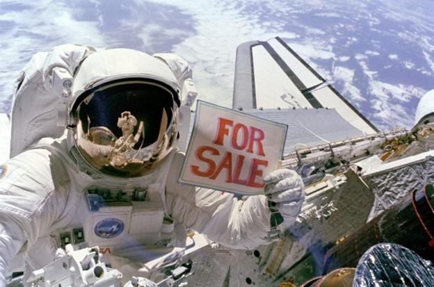 © NASA