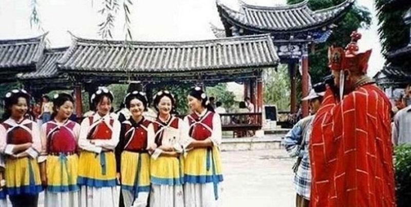 Ngoài đời sư phụ rất ga lăng