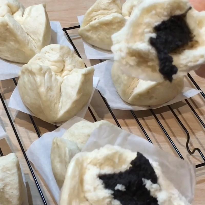Bánh bao nhân đậu đen