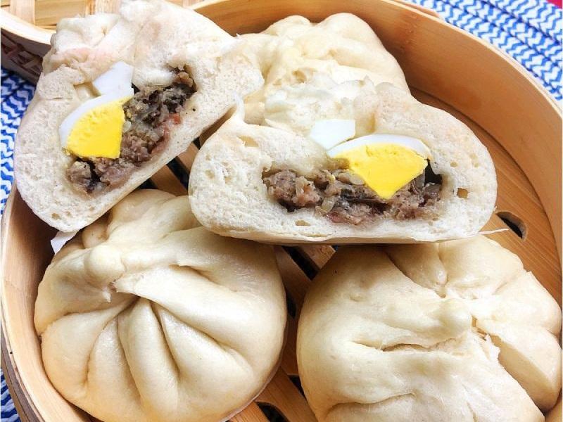 Bánh bao nhân thịt