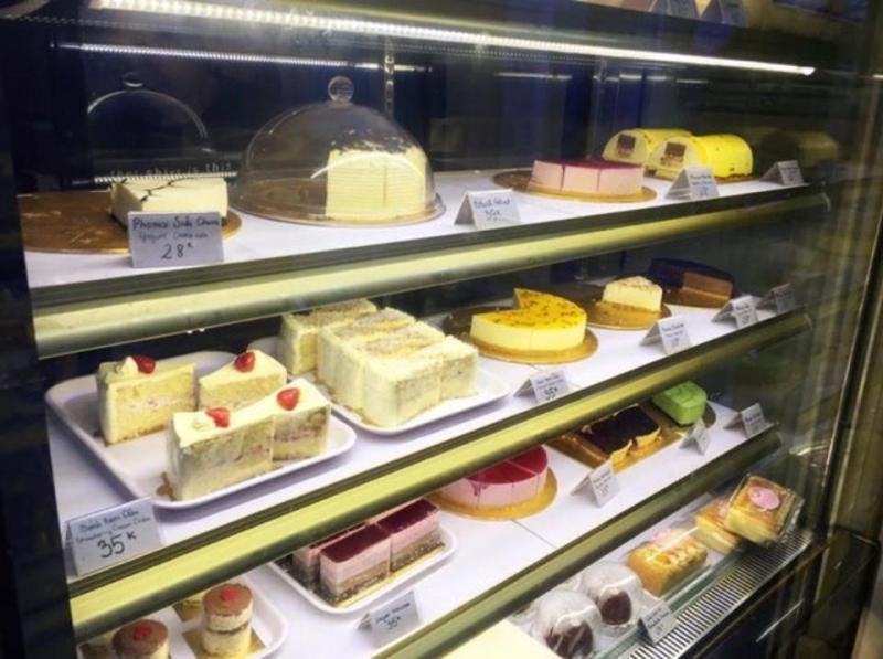 Bánh Bơ Bồng Bềnh