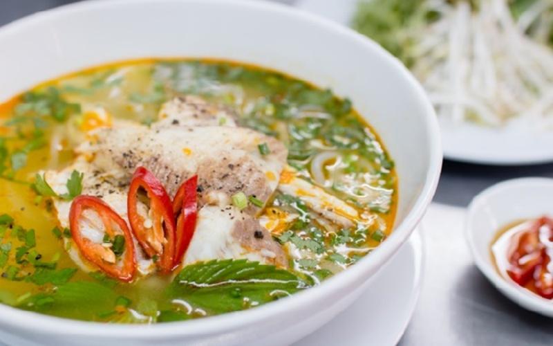 Bánh canh cá lóc