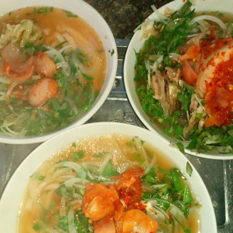 Bánh Canh Cá Lóc Đông Hà