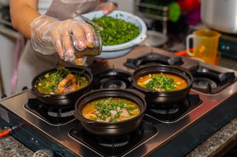 Bánh Canh Cá Lóc Vĩnh Phú