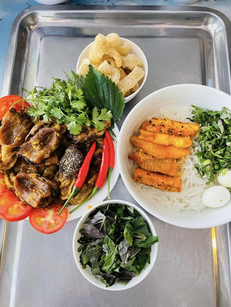 Bánh canh Dì Quý 69D Hermann