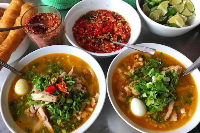 Bánh canh đường ray