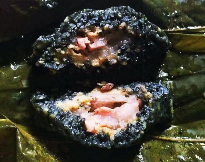 Bánh chưng đen Bảo Lạc