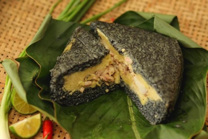 Bánh chưng đen